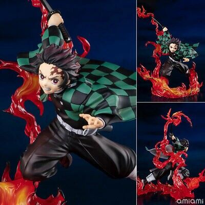 Figura Tanjiro Kamado Total Concentration Breathing 19cm Kimetsu No Yaiba