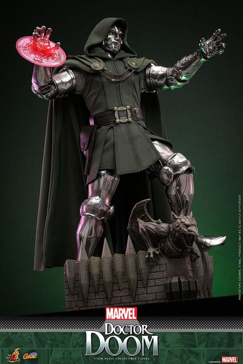 Marvel Figura Comic Masterpiece 1/6 Doctor Doom 33 cm